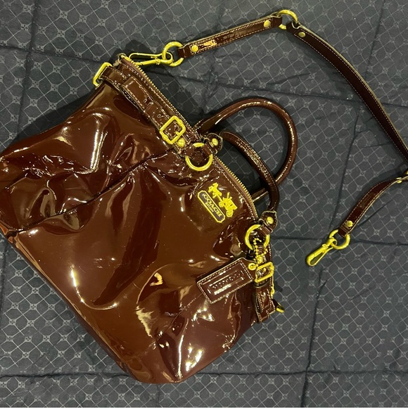 COACH Handbag 100% Authentic - Picture 5 of 13